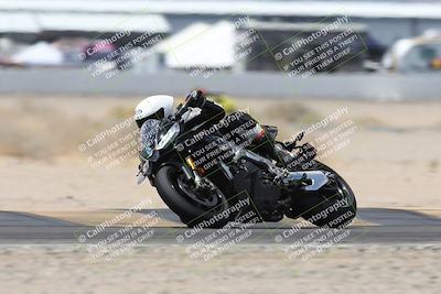 media/Apr-18-2025-CVMA Friday Practice (Fri) [[88baa45499]]/Racer 3/Session 5 (Turn 14 Tip In)/